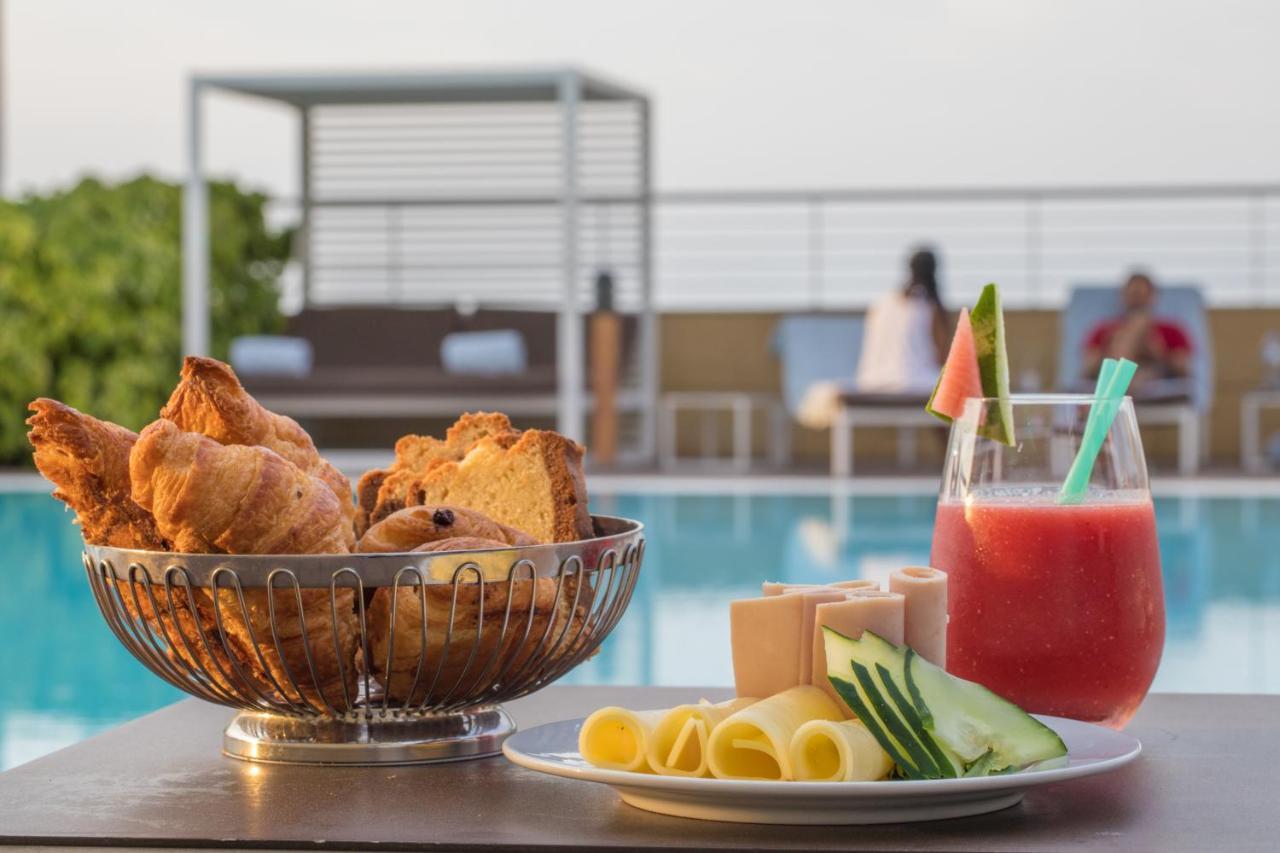 Epic Sana Luanda Hotel Εξωτερικό φωτογραφία